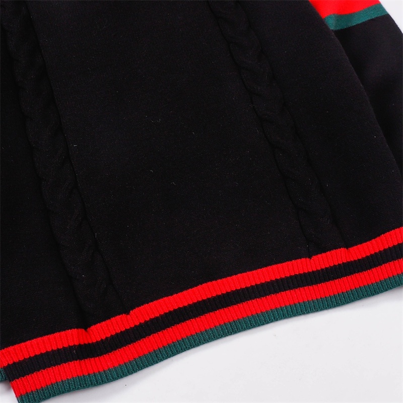 Xu Hướng Thời Trang Mới G88-CHUCKY GRGThe Được Làm Thủ Công Với Len, cảm thấy rất thoải mái với cảm giác. Áo sweater Rất Đơn Giản Và Thanh Lịchiky5W