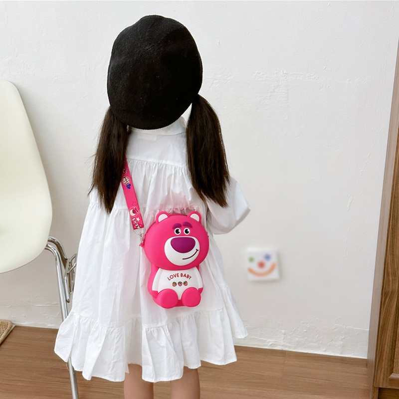 Túi Đeo Chéo Vai Hình Gấu Dâu Tây Dễ Thương Cho Bé Gái Se7en