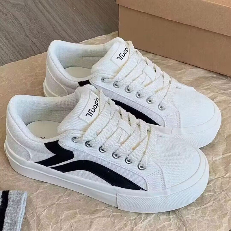 GUDETU  Giày Thể Thao Vải Bạt Thời Trang Hàn Cho Nữ Giày Thể Thao Cổ Thấp Màu Đen Thời Trang Mùa Xuân Xu Hướng đường phố bắn trúng mỗi đôi giày Sneaker sinh viên.