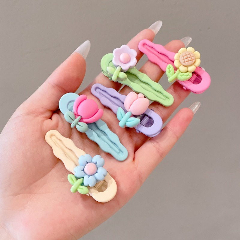 Kẹp Tóc Mái Bằng Nhựa Màu Kẹo Họa Tiết Hoa Dễ Thương Cho Bé Gái