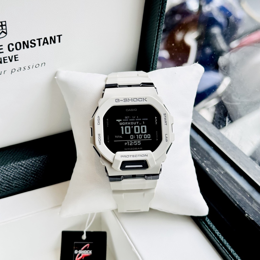 Đồng Hồ Nam Casio G-Shock GBD-200UU-9DR Màu Trắng Kính Khoáng Size 46mm Chống Nước Bảo Hành 1 Năm Tại Dory Watch