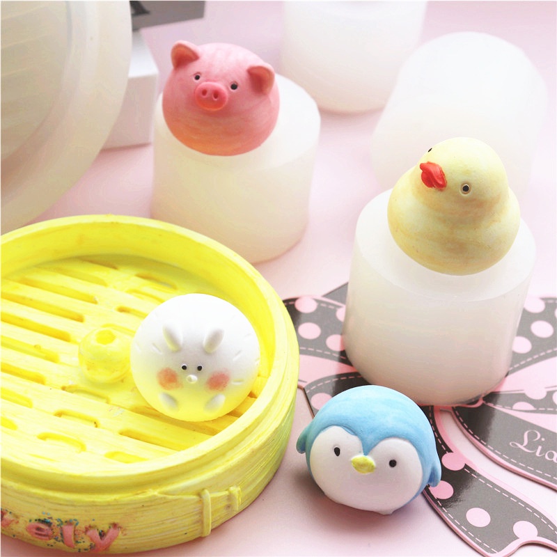 Khuôn Silicone Hình Chim Cánh Cụt / Heo / Thỏ Làm Bánh Hấp