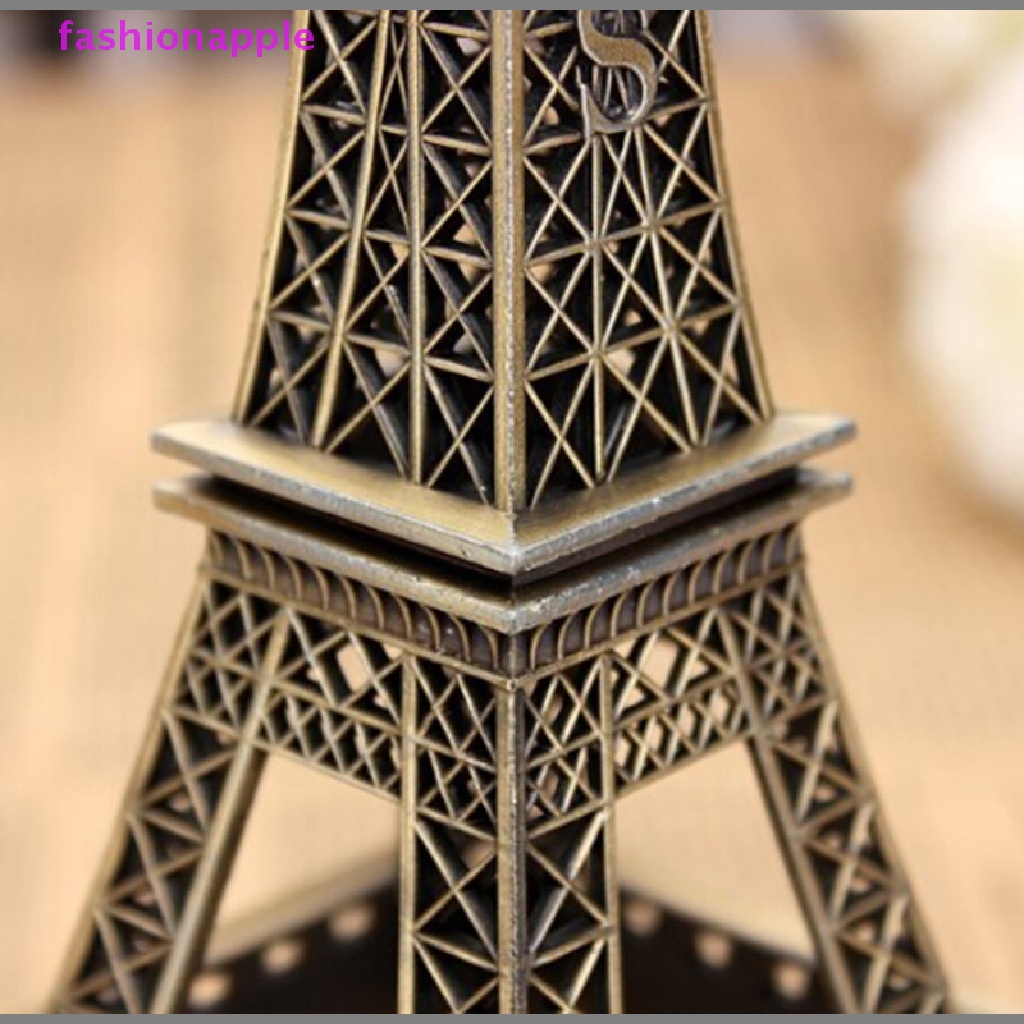 Mô Hình Tháp Eiffel Bằng Hợp Kim 13cm Dùng Trang Trí