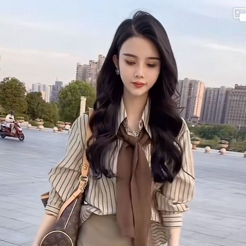 Lynki ❆ Áo Sơ Mi Tay Dài Dáng Rộng Họa Tiết Kẻ Sọc Thời Trang Thanh Lịch Cho Nữ