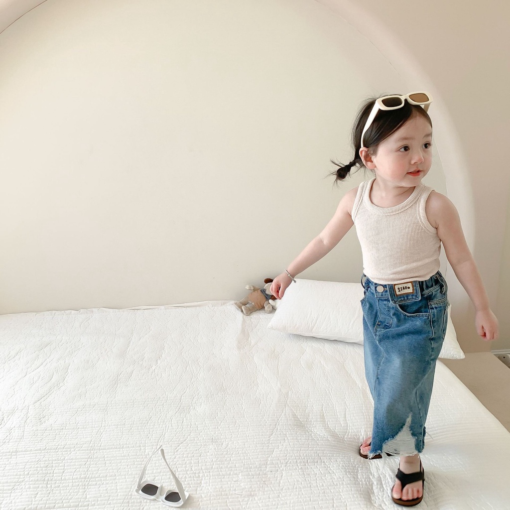 CHÂN VÁY JEANS RÁCH GẤU DÁNG DÀI THỜI TRANG CHO BÉ- HÀNG QCCC