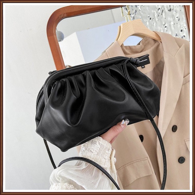 Túi Đeo Chéo Bằng Da Pu Mềm Hình Đám Mây Thời Trang Dành Cho Nữ