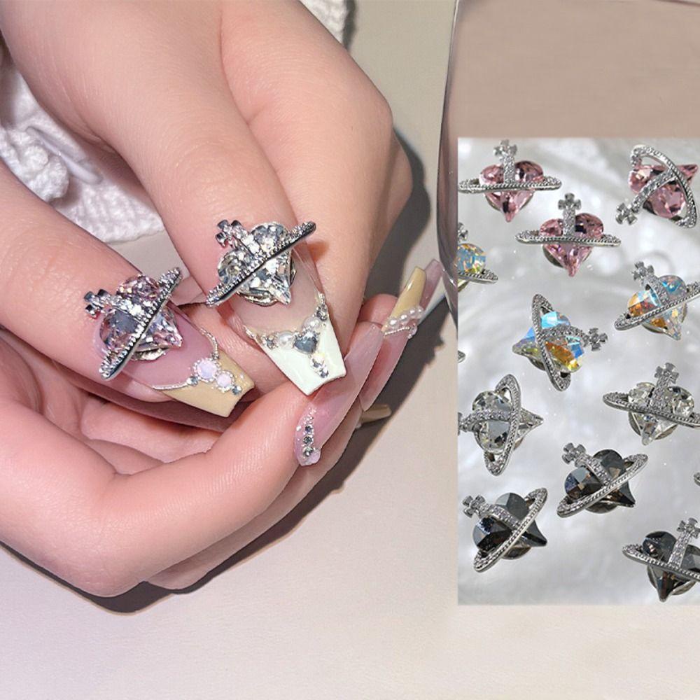 Set 5 Phụ Kiện Trang Trí Móng Tay Nghệ Thuật Hình Trái Tim