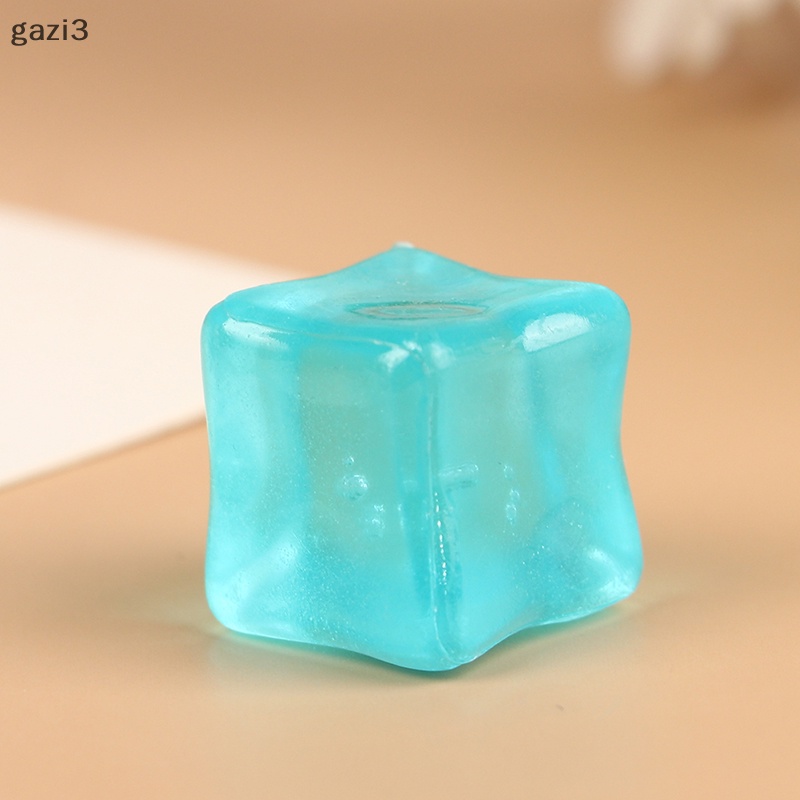 Bộ 5 Viên Đá Hình Vuông Màu Dạ Quang Dùng Trang Trí Phong Cảnh