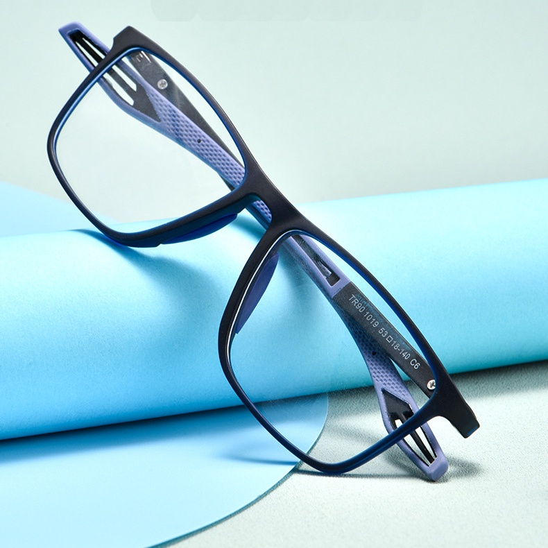 Kính Mát Siêu Nhẹ Thoải Mái HEVIA TR90 PT093