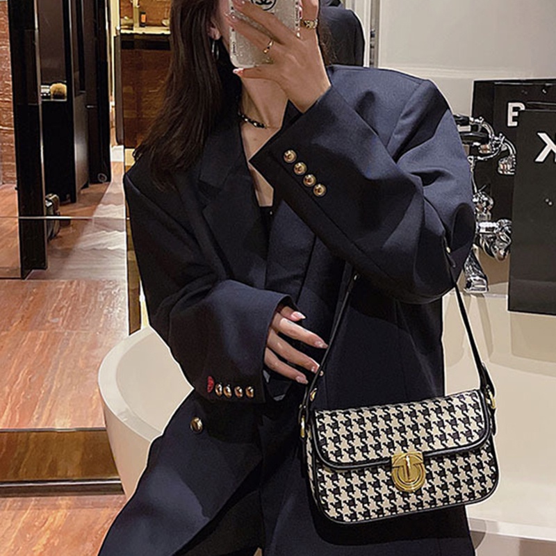 Ielgy Túi Xách Đeo Vai baguette Kết Cấu Nuche Pháp Thiết Kế Một Bên Vai Cho Nữ