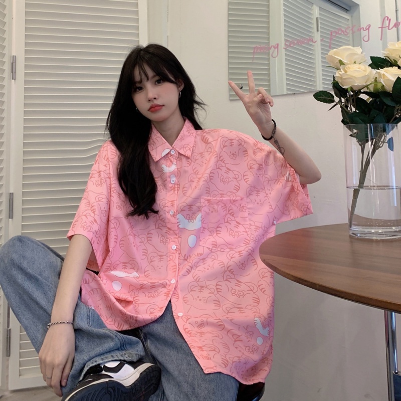 Áo Sơ Mi Tay Ngắn Dáng Rộng Họa Tiết In Phong Cách Hong Kong Cá Tính