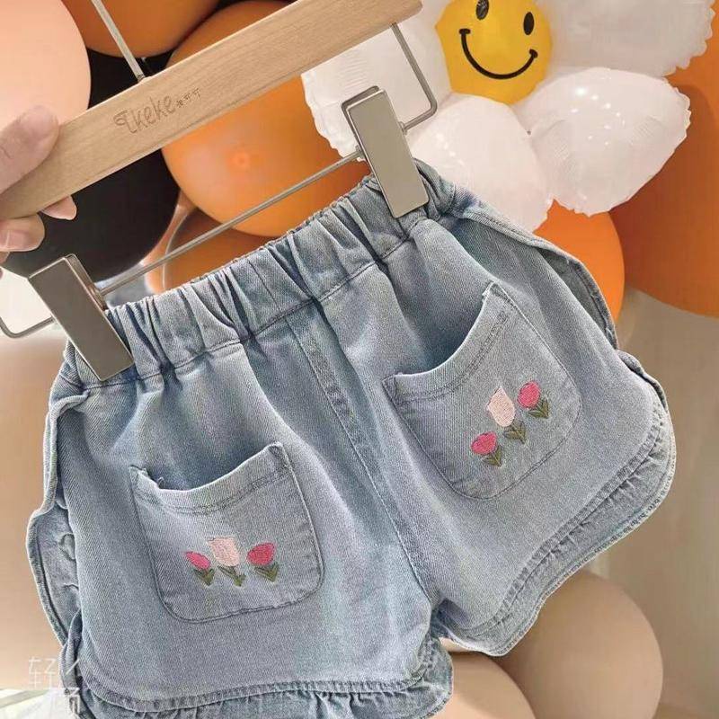 Quần Short Denim Họa Tiết Hoa Tulip Phong Cách Thời Trang Mới 2023 Cho Bé Gái