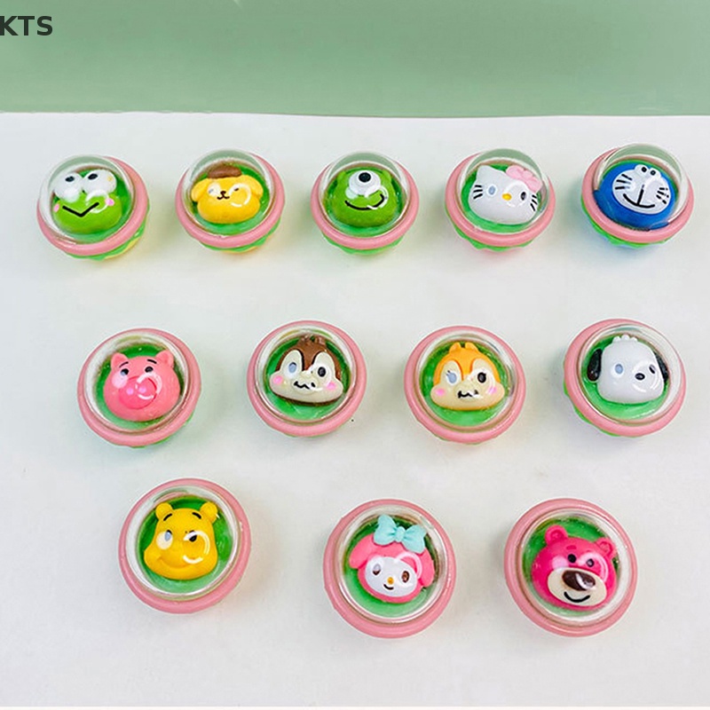 Set 5 Đồ trang trí Mô Phỏng Các Con Vật Trong Phim Hoạt Hình Doraemon / Dâu Tây Xinh Xắn