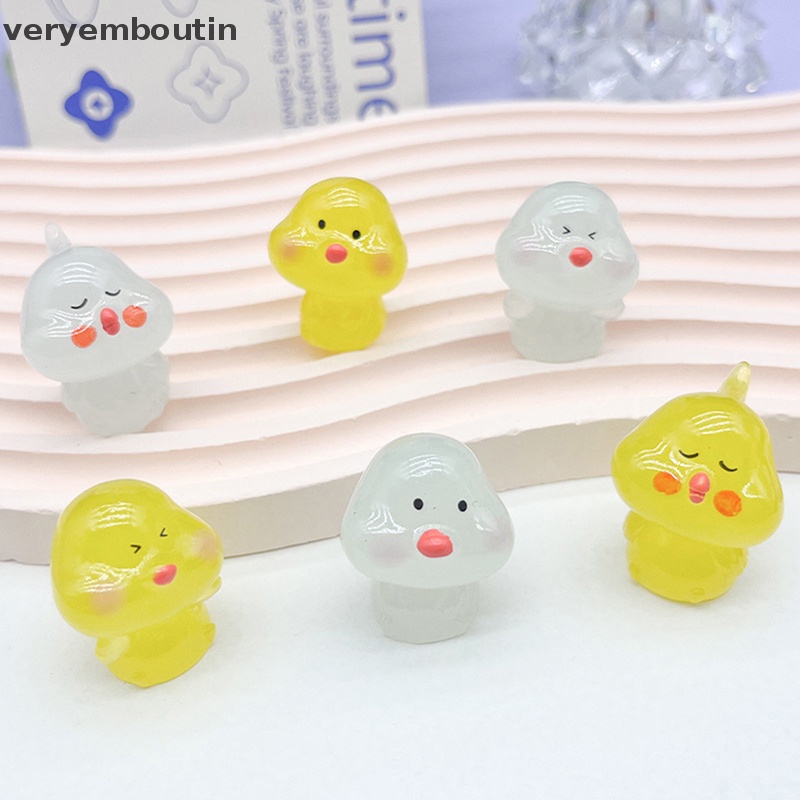 Tượng Gà Hoạt Hình Ba Chiều Bằng Nhựa Resin Màu Dạ Quang Dễ Thương Để Bàn Trang Trí Nhà Cửa / Xe Hơi