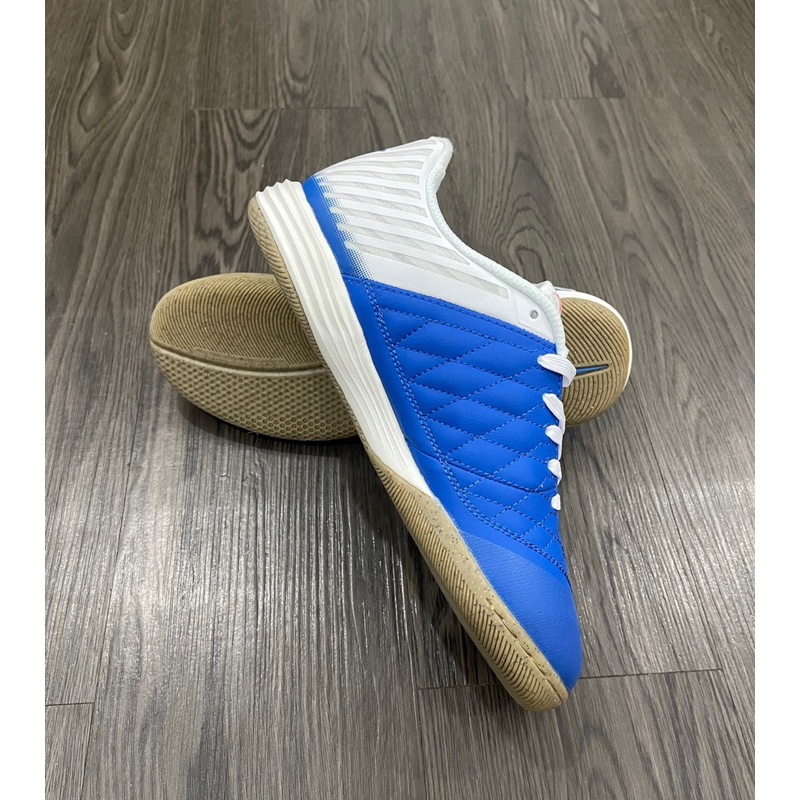 Giày đá bóng Futsal IC Lunar Gato II