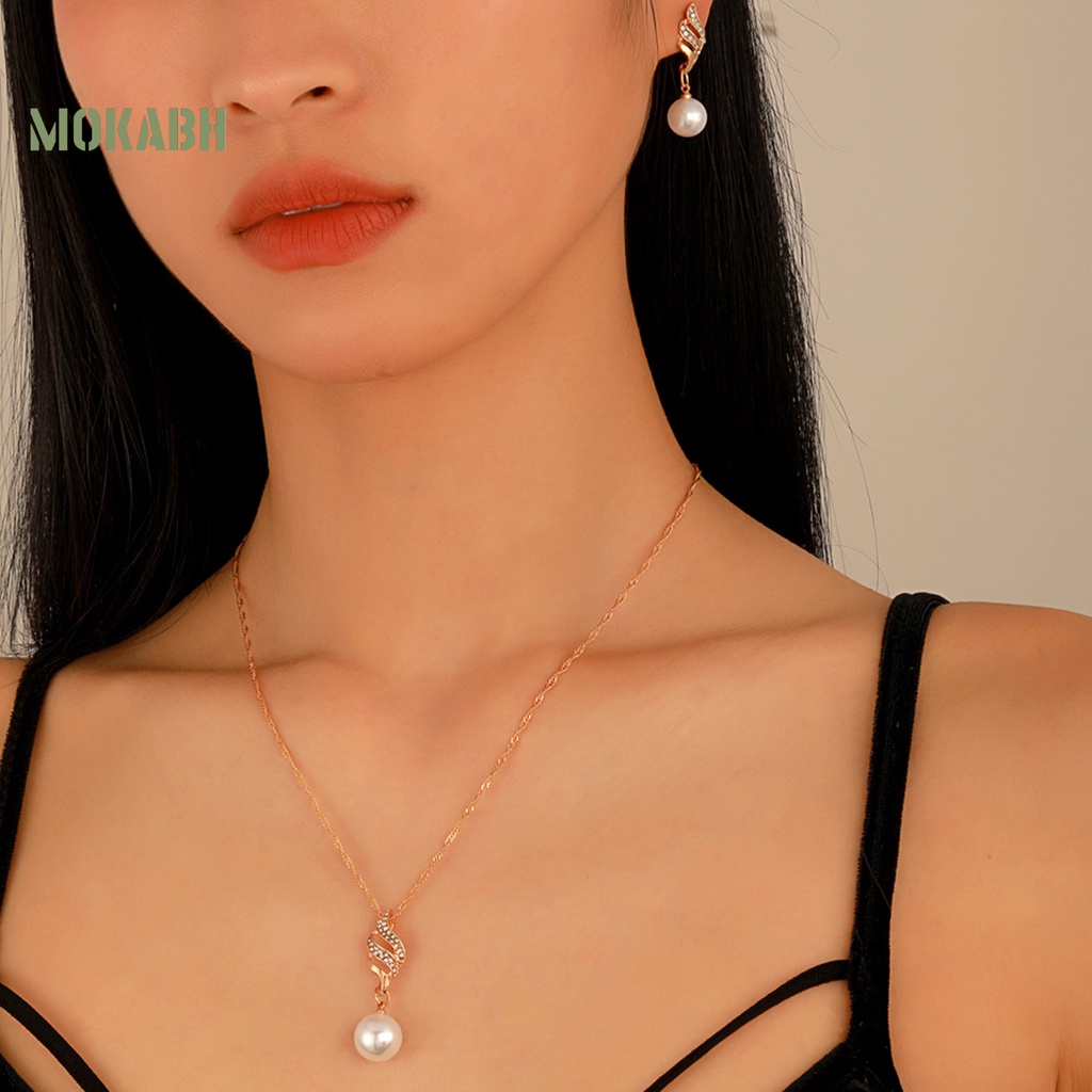 1 Bộ Vòng cổ Và Bông Tai Xoay Đính Ngọc Trai Giả Lấp Lánh Thời Trang Dành Cho Cô Dâu