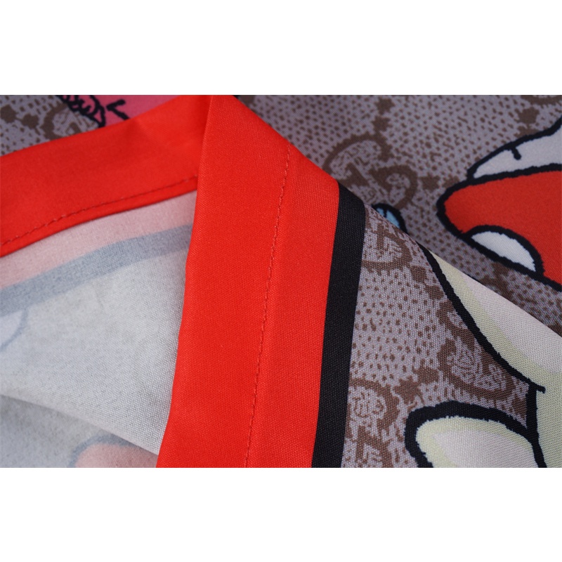 Quần Short Họa Tiết Hoạt Hình Thời Trang Mùa Hè