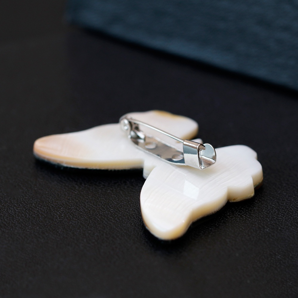 Trâm Cài Áo Hình Bướm Xinh Xắn Thời Trang Dành Cho Nữ