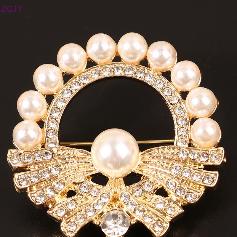 Ghim Cài Áo Hình Trái Tim Đính Đá Lụa Thời Trang Mới