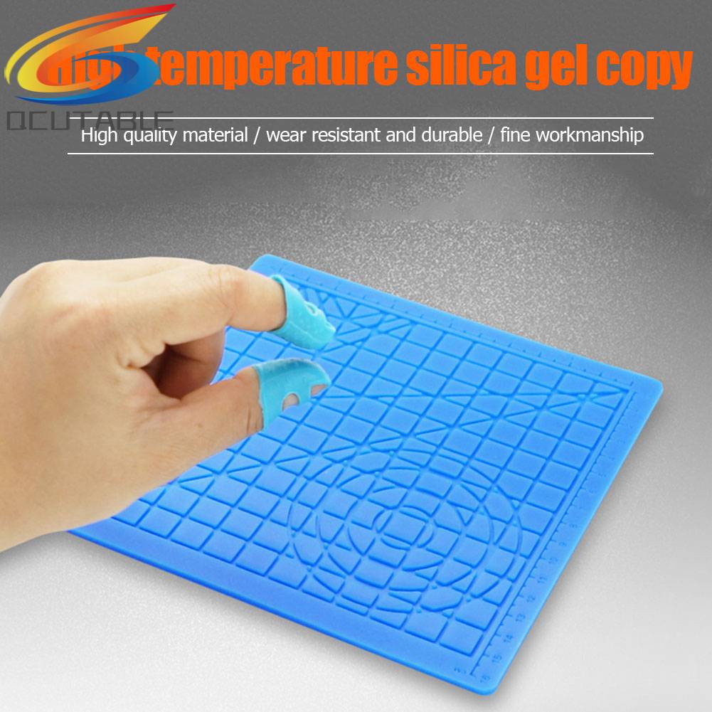 Thảm Vẽ 3D Bằng Silicone Kèm Nắp Đậy Ngón Tay Tiện Dụng