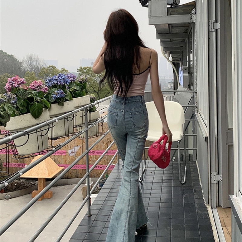 Áo Hai Dây Ôm Dáng In Chữ Đính Đá Màu Sắc Quyến Rũ Hợp Thời Trang