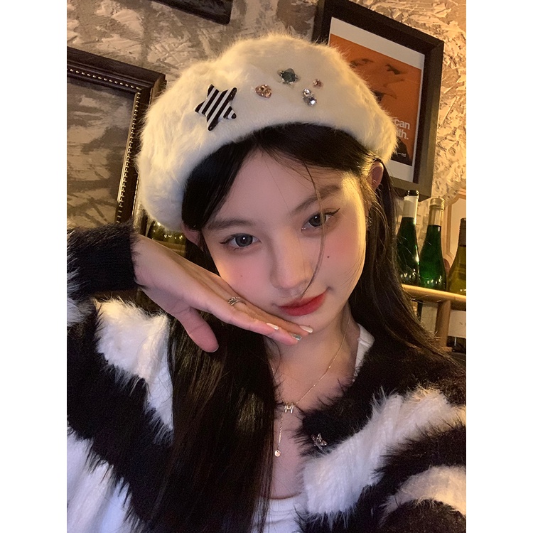 Mũ Beret Y2K Đính Ngôi Sao Nhồi Bông Màu Trắng Ngọt Ngào Thời Trang Thu Đông Cho Nữ