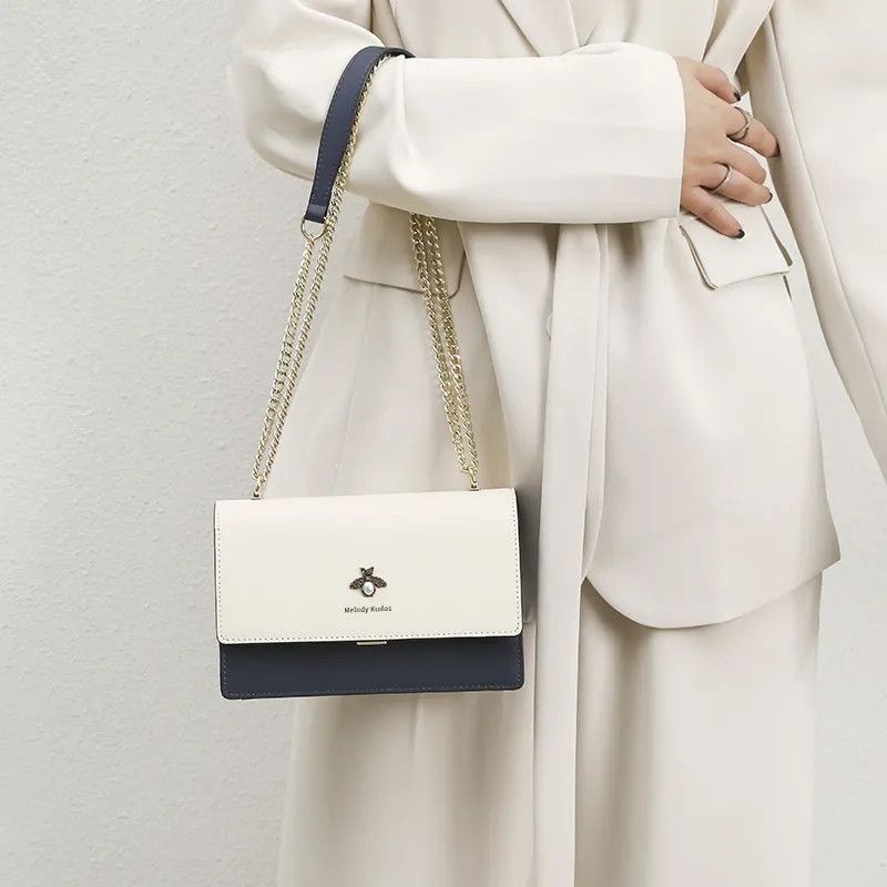 Túi Đeo Vai / Kẹp Nách Hình Vuông Cỡ Nhỏ Phối Dây Đeo Sợi Xích Thời Trang 2023 Cho Nữ