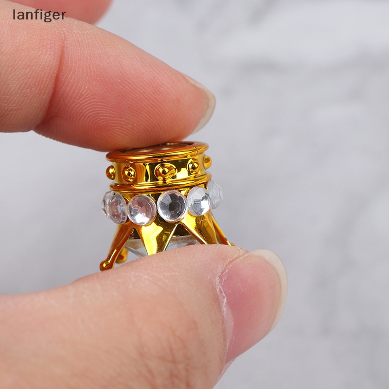 Bộ 4 Vỏ Bọc Van Lốp Xe Hơi Hình Vương Miện Đính Kim Cương Pha Lê