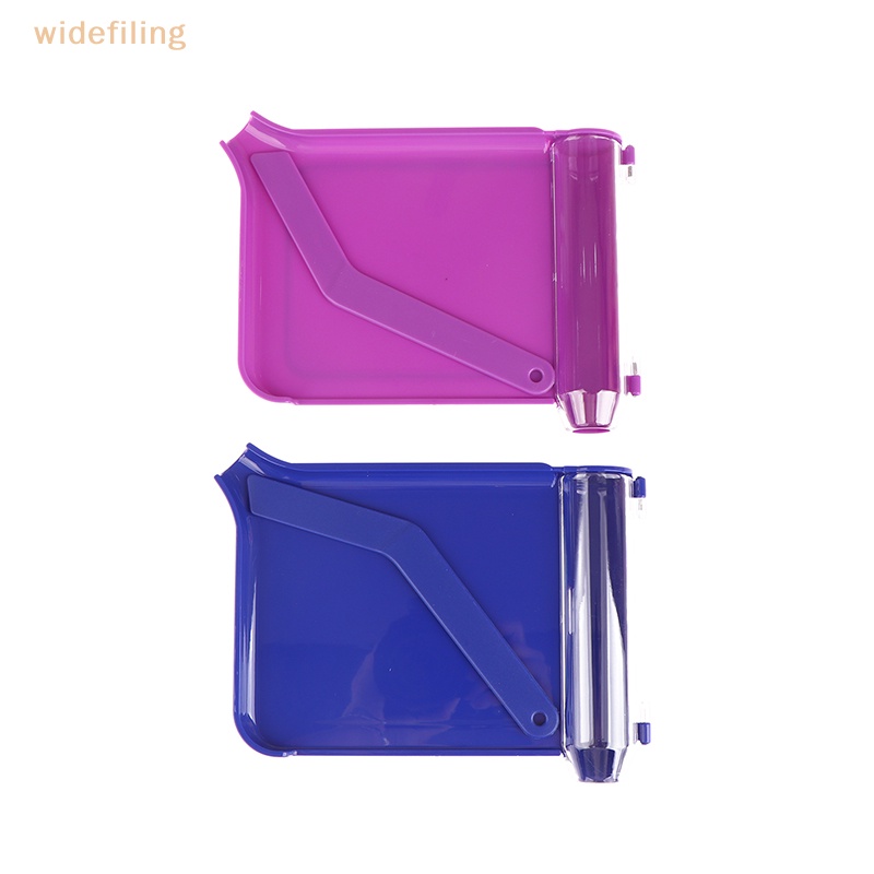 1 Khay Đựng Thuốc Bằng Nhựa Kèm Thìa Và Thìa Đếm Tay Phải Tiện Dụng