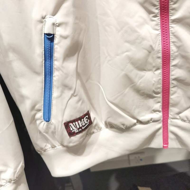 Áo Khoác Thể Thao Nike100% Chính Hãng Thêu Logo Có Mũ Trùm Phối Màu Cá Tính Dành Cho Nam