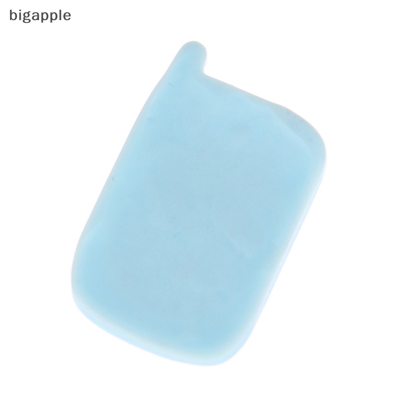 Set 5 Điện Thoại Mini Bằng Nhựa Resin Cho Nhà Búp Bê