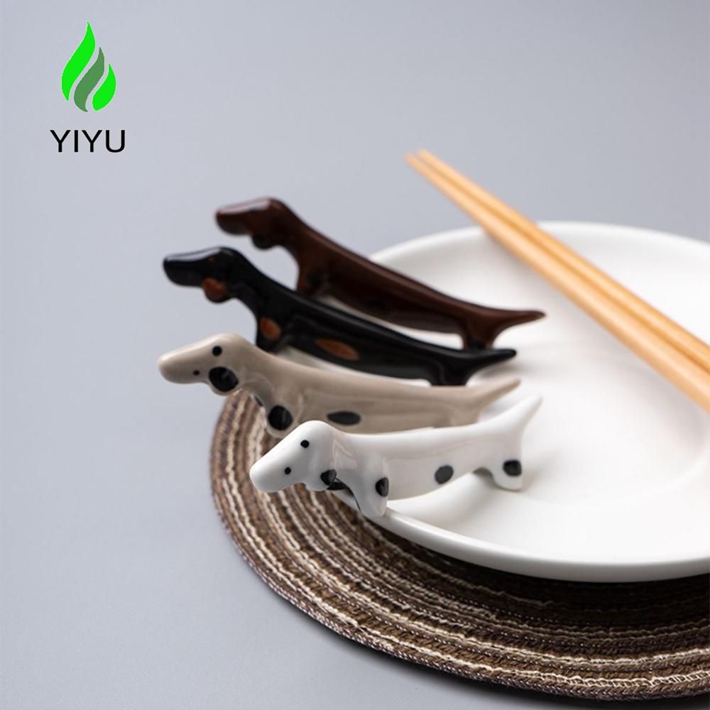 YIYU Giá Đỡ Đũa / Muỗng / Nĩa Bằng Sứ Hình Chú Cún Dễ Thương Tinh Tế Tiện