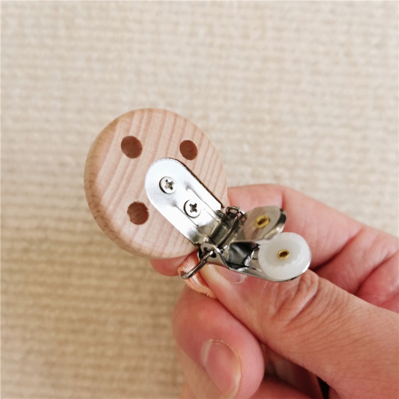 Korea korea bear head baby pacifier clip anti-drop rope baby pacifier chain