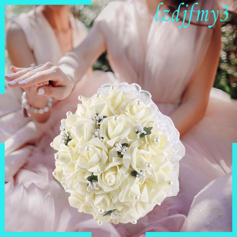 Bó Hoa Cưới Cầm Tay Lãng Mạn Cho Cô Dâu Trong Ngày Cưới