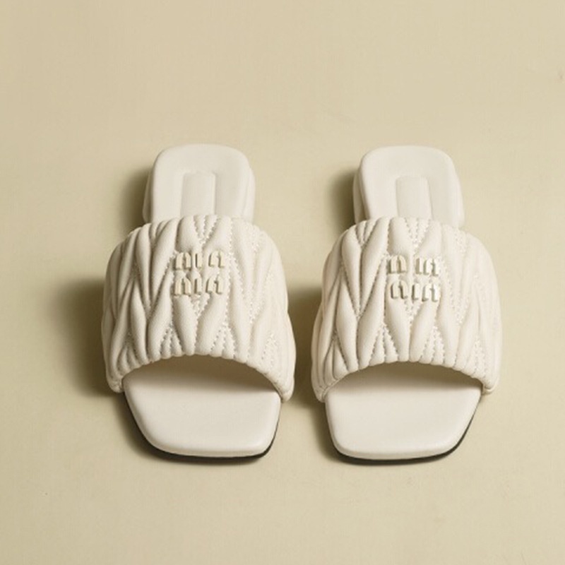 Dép Sandal Đế Bằng Mũi Vuông Thời Trang Đi Biển Mùa Hè Hàng Mới Dành Cho Bạn Nữ