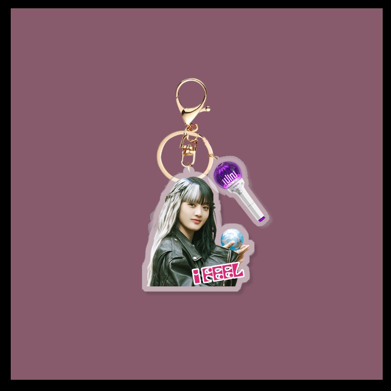 Kpop  i-dle minnie new acrylic keychain key bag mặt dây chuyền