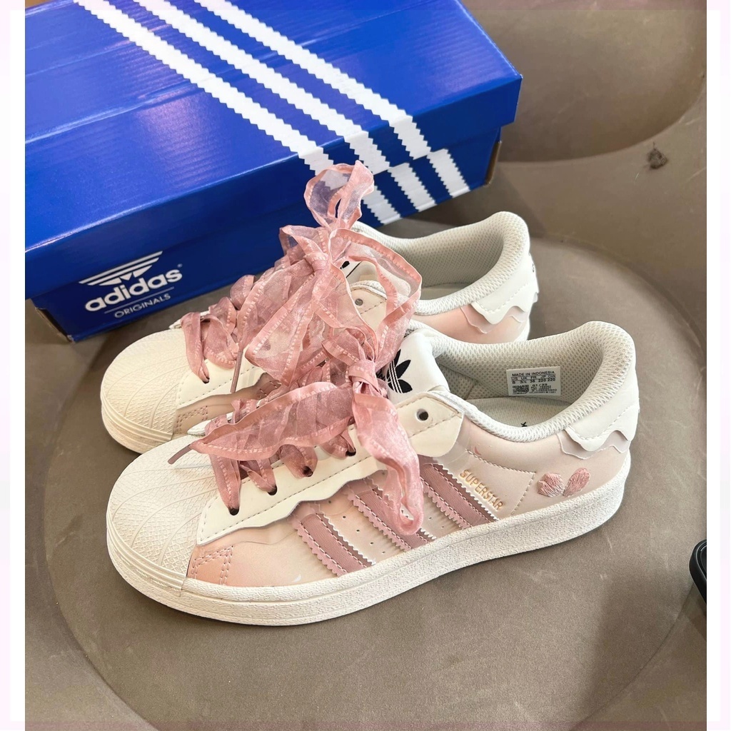 Giày thể thao das sò hồng sc mẫu mới 2023 full box, Giày sneaker superstar hồng kem thêu hoa cao cấp G285