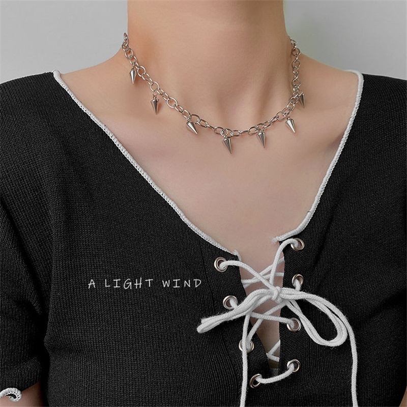 Vòng Cổ Choker Đính Đinh Tán Phong Cách Punk Hip Hop Tối Giản Thời Trang Cho Nam Và Nữ