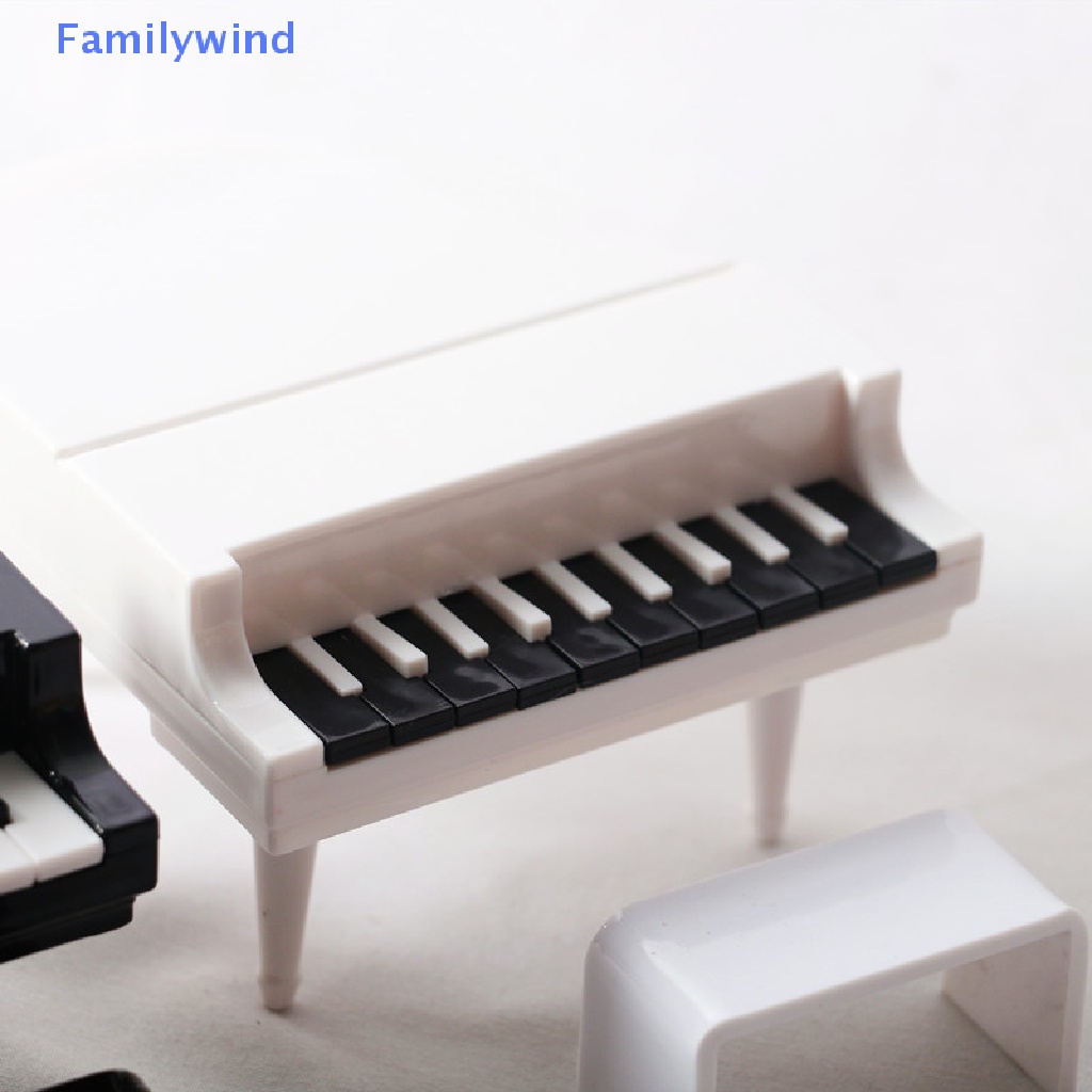 Đàn Piano Mini Bằng Nhựa Tỉ Lệ 1 / 12 Trang Trí Nhà Búp Bê
