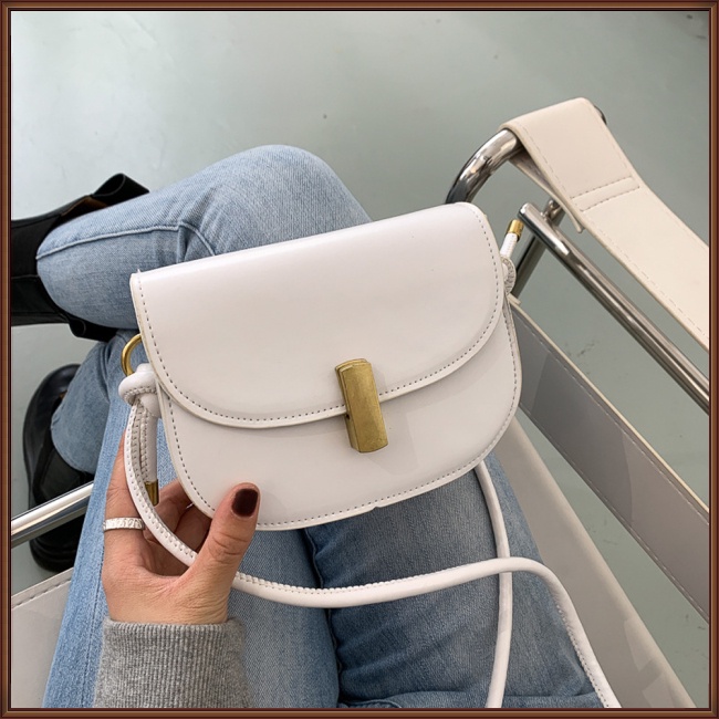 Túi Đeo Chéo Bằng Da Pu Màu Trơn Đơn Giản Phong Cách Retro Cho Nữ