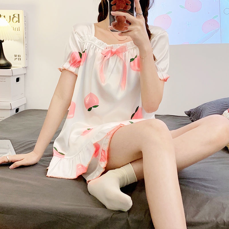 Bộ Đồ Ngủ Tay Ngắn Chất Lụa Lạnh Mỏng Nhẹ In Họa Tiết Dễ Thương Thời Trang Mùa Hè Cho Nữ