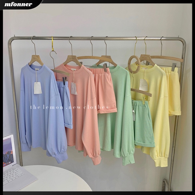 Set Đồ 2 Món Gồm Áo Cổ Tròn Dài Tay Màu Sắc Đơn Giản Kèm Quần Ngắn Cho Nữ