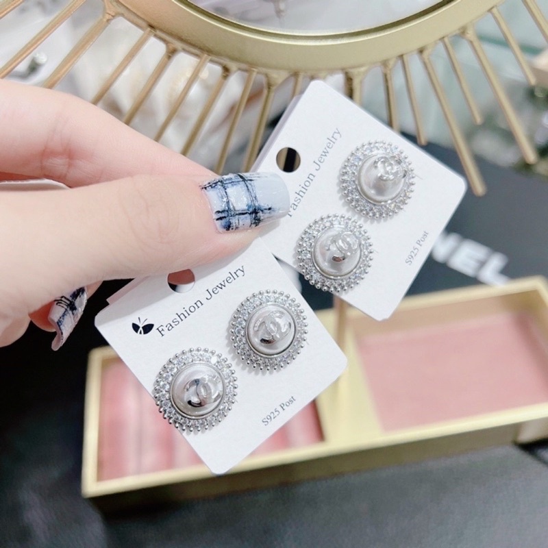 Bông tai đính đá CN, khuyên tai CN xinh, phụ kiện trang sức nữ Hari korea accessories