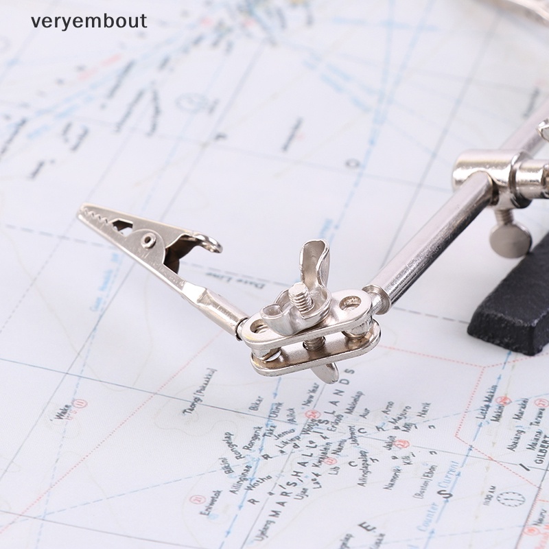 Giá Đỡ Kính Lúp Bằng Sắt Chuyên Dụng Trong Hàn Điện