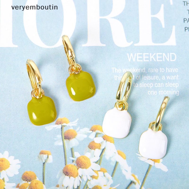 1 Đôi Bông Tai Hình Vuông / Trái Tim Phong Cách Vintage Pháp Đơn Giản Ngọt Ngào Cho Nữ