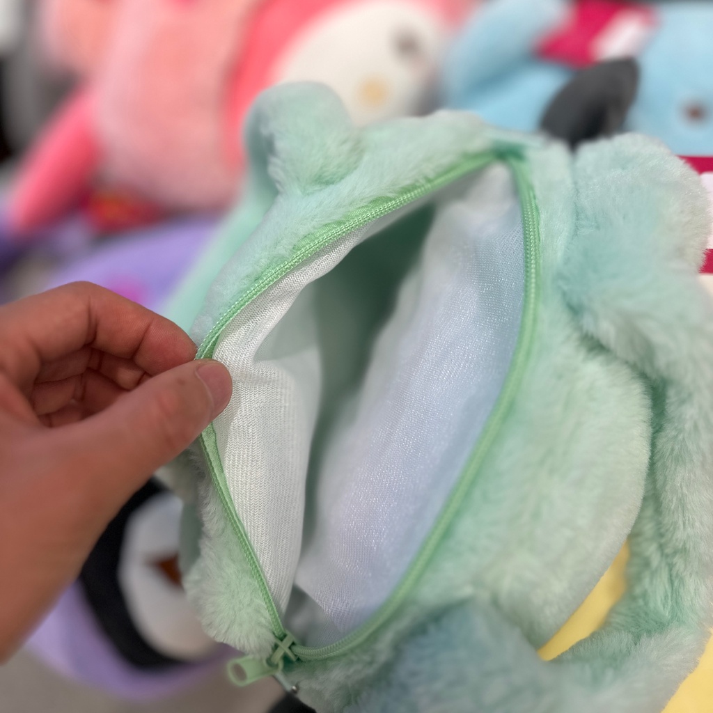 Túi Xách Đeo Vai Nhồi Bông Mềm In Hoạt Hình Kuromi Melody Dễ Thương