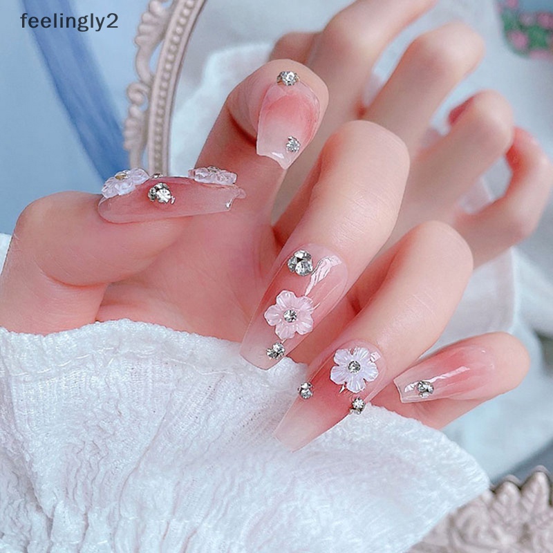 Bộ 30 HạT ĐíNh Trang Trí MóNg HìNh Hoa 3D NhiềU MàU Dễ Thương