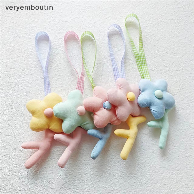 Móc Khóa Hình Bông Hoa Màu Sắc Ngọt Ngào Xinh Xắn