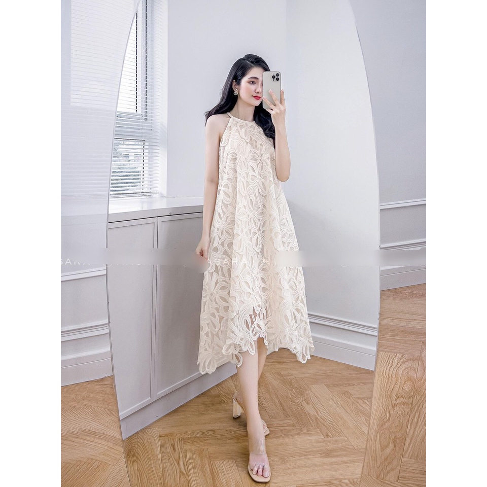 Đầm Ren Cổ Yếm Z.R