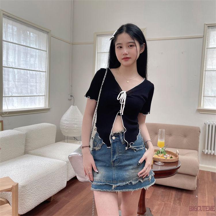 Áo Thun Nữ Ngắn Tay Cổ Chữ V Dây Rút Thời Trang